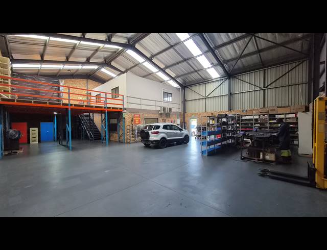 417M² WAREHOUSE TO LET IN BARTLETT